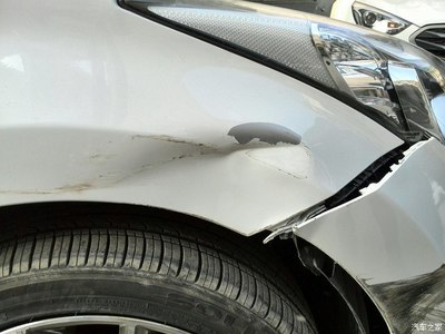 心愛座駕意外受傷，記錄大白車漆修復過程與心得